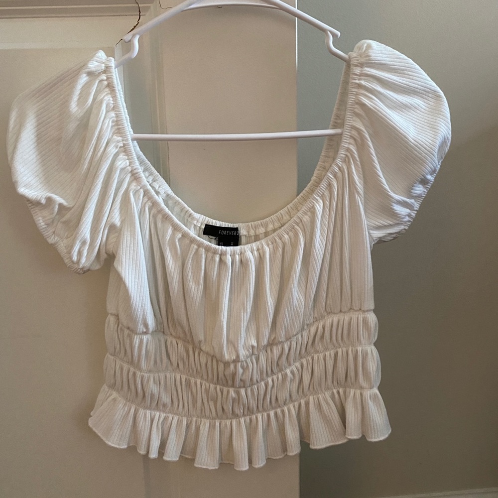 White, Scrunched Crop Top